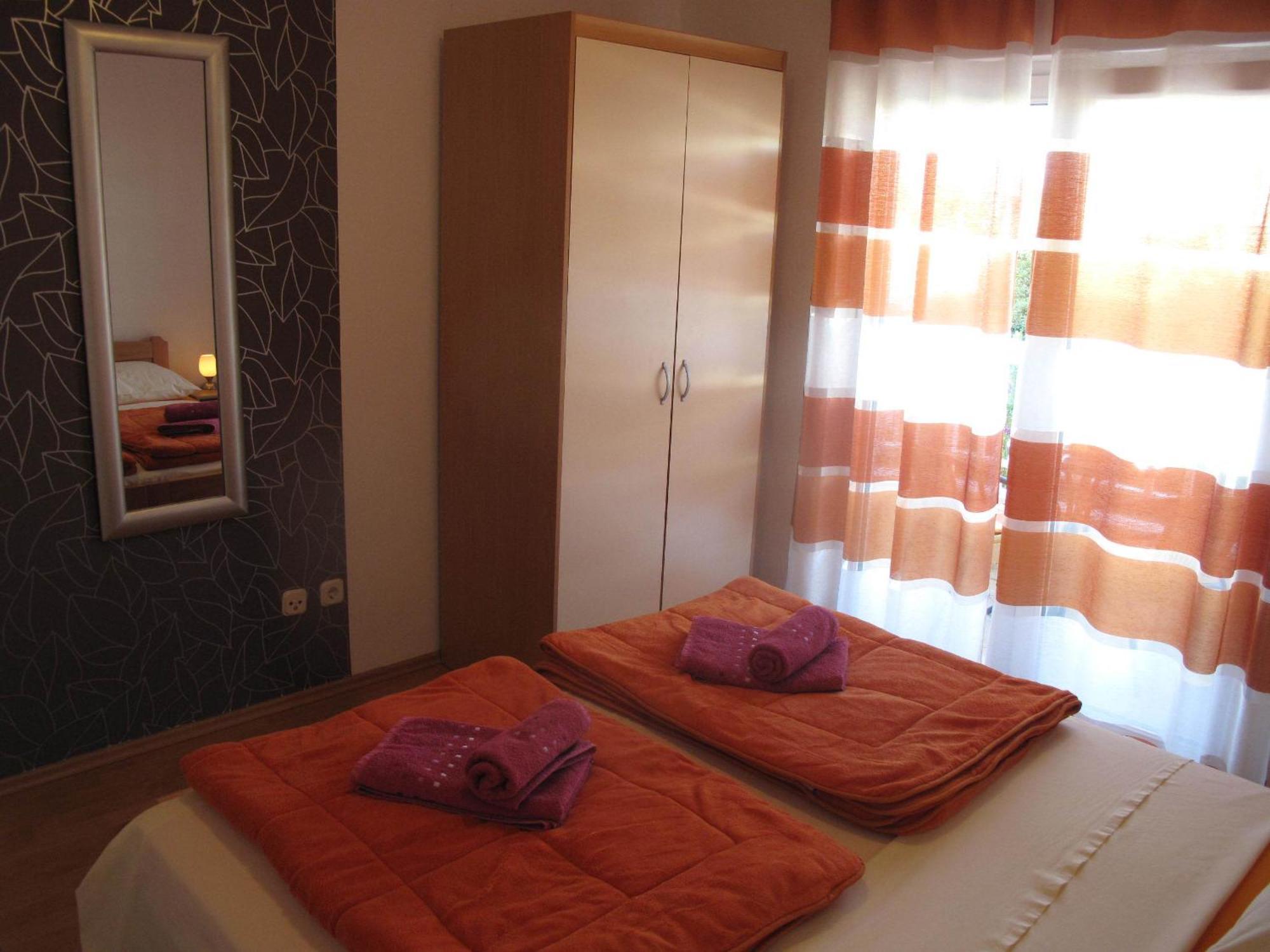 Apartments Mia Стари Град Стая снимка